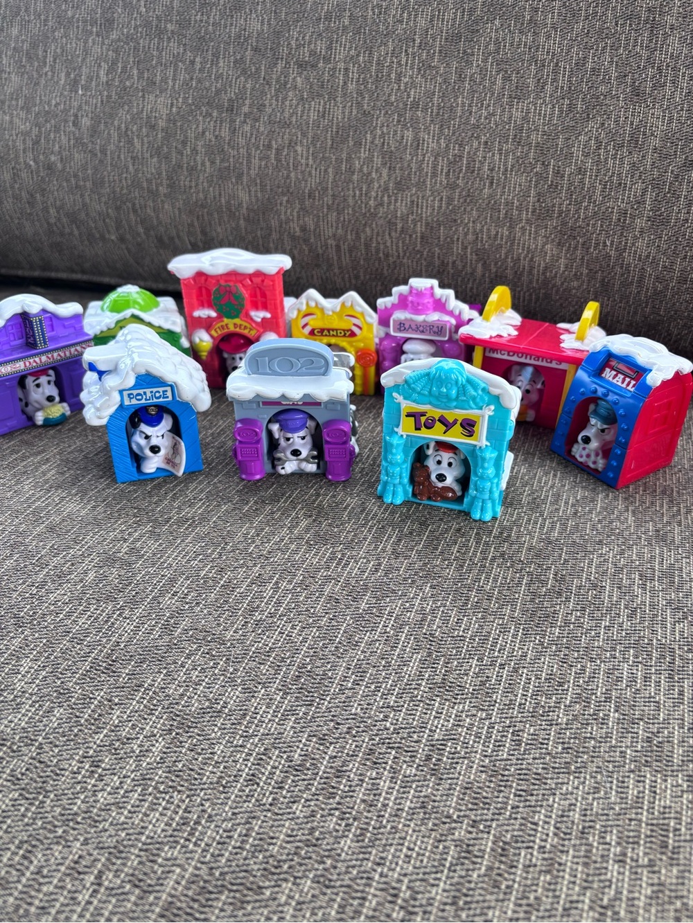 McDonald’s happy meals, Dalmatians Banks